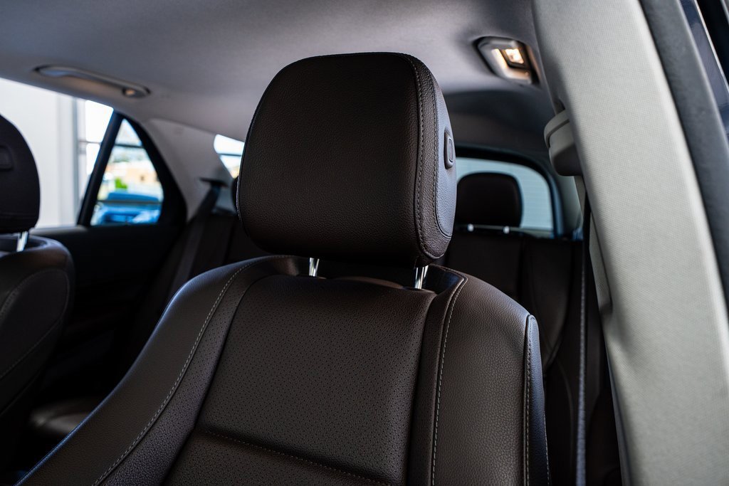 Used 2020 Mercedes-Benz GLE 350 4MATIC w/ Premium Package image 41