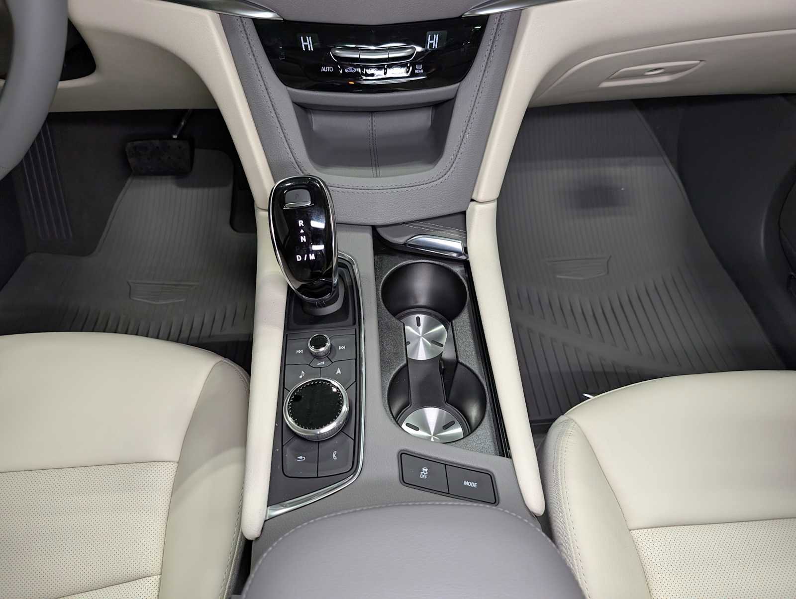 New 2026 Cadillac XT5 Premium Luxury w/ Driver Assist Package AWD/4WD image 14