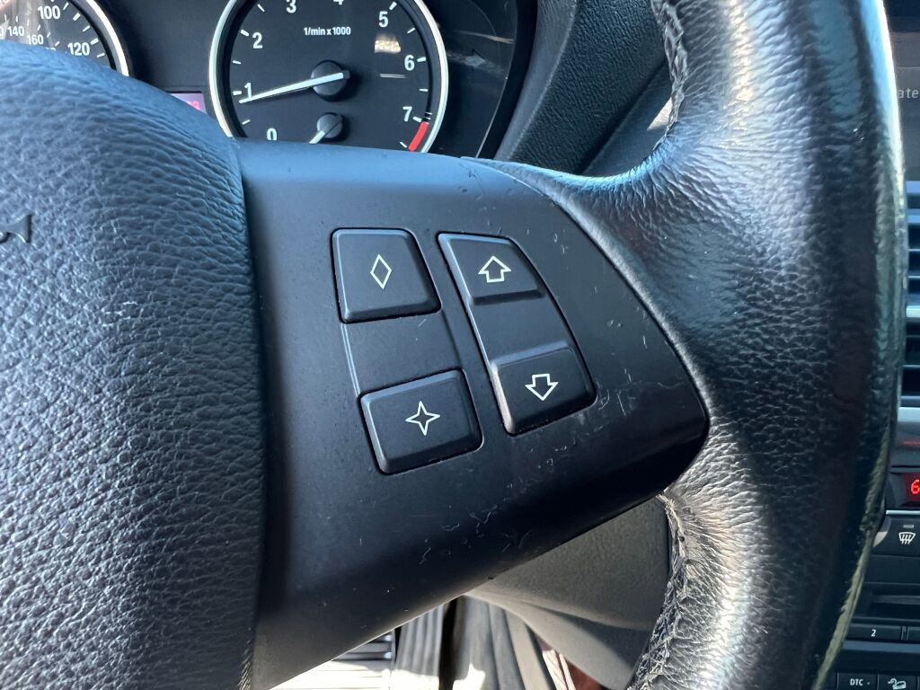 Used 2008 BMW X5 3.0si image 24