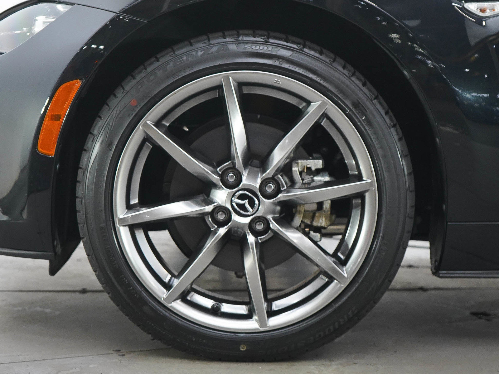 Used 2023 MAZDA MX-5 Miata Grand Touring RWD image 30