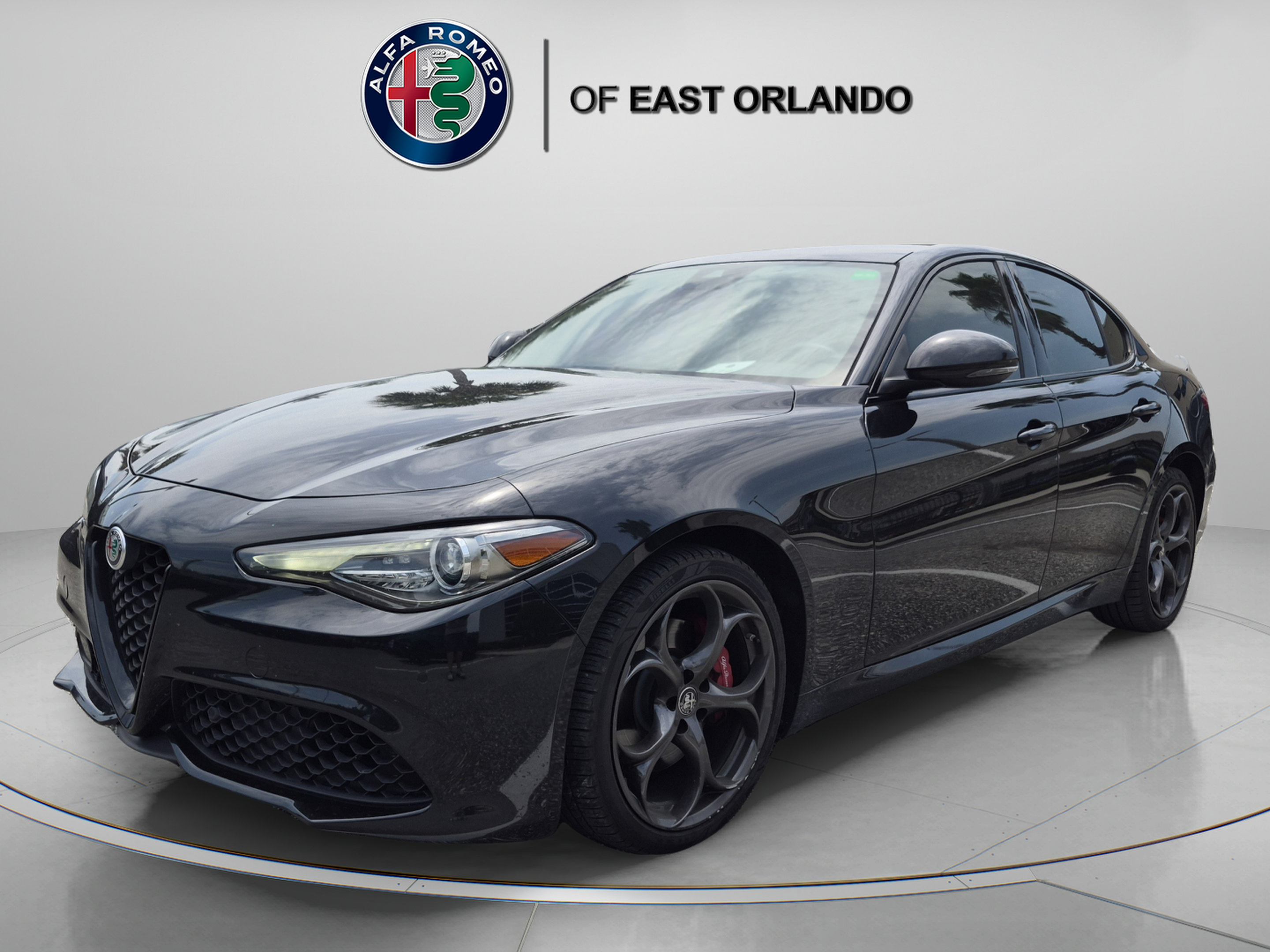 Used 2021 Alfa Romeo Giulia Ti Sport AWD/4WD image 3
