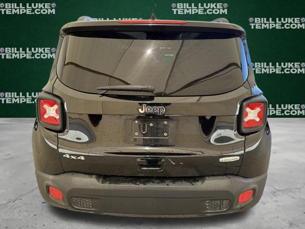 Used 2018 Jeep Renegade Latitude w/ Popular Equipment Group image 8