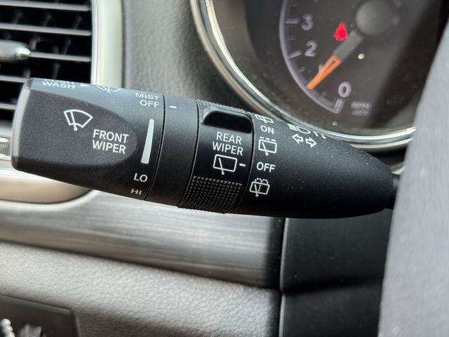 Used 2021 Jeep Grand Cherokee Laredo X RWD image 20
