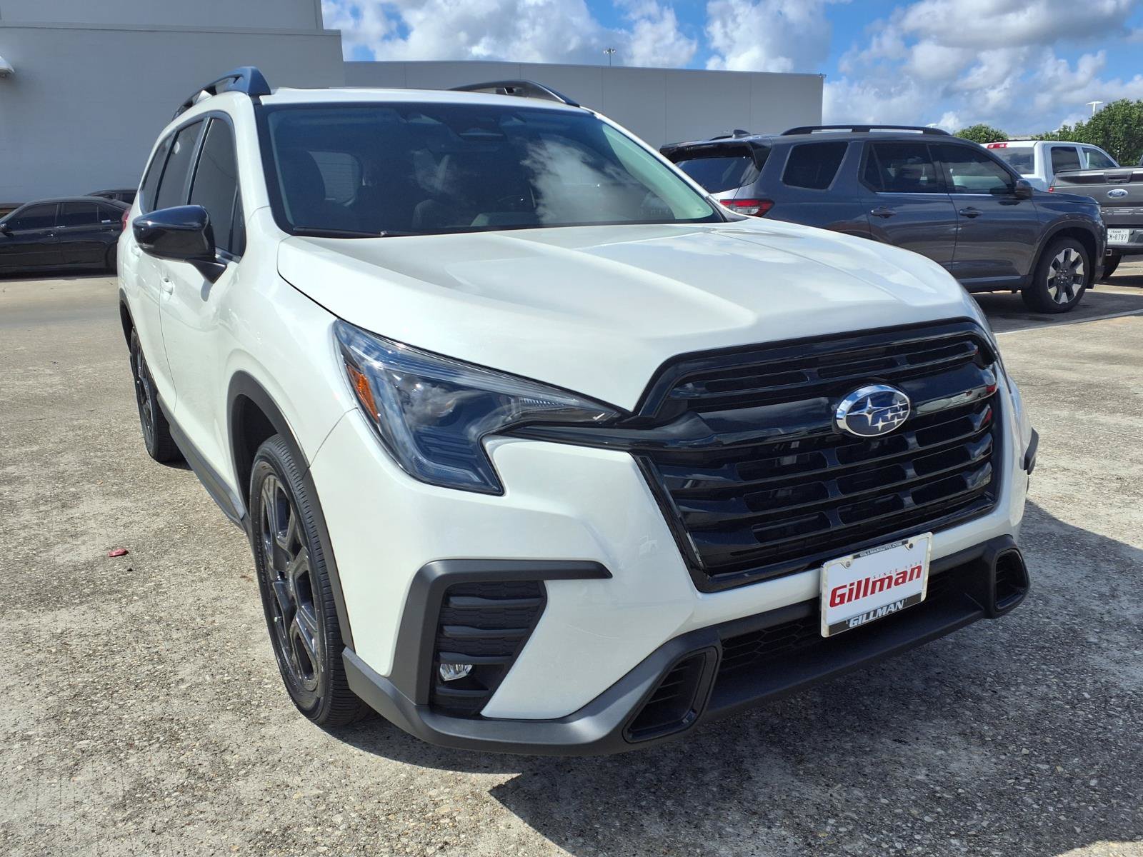 Used 2024 Subaru Ascent Onyx Edition Limited AWD/4WD image 2