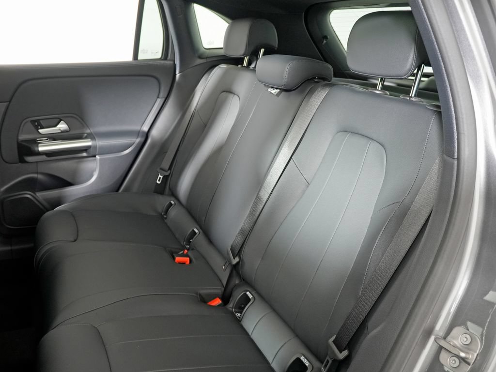 New 2026 Mercedes-Benz GLA 250 4MATIC image 26