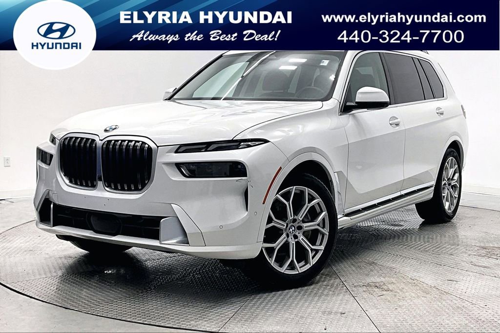 Used 2025 BMW X7 xDrive40i image 1