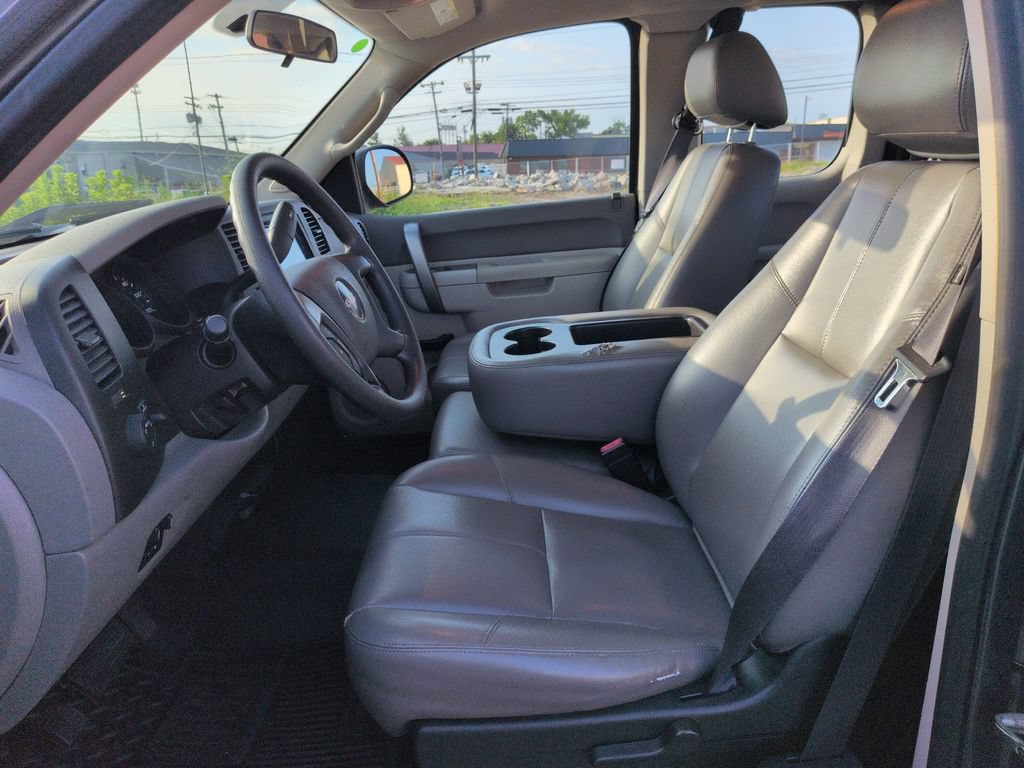 Used 2011 GMC Sierra 1500 W/T RWD image 9