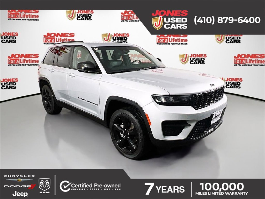 Used 2023 Jeep Grand Cherokee Altitude