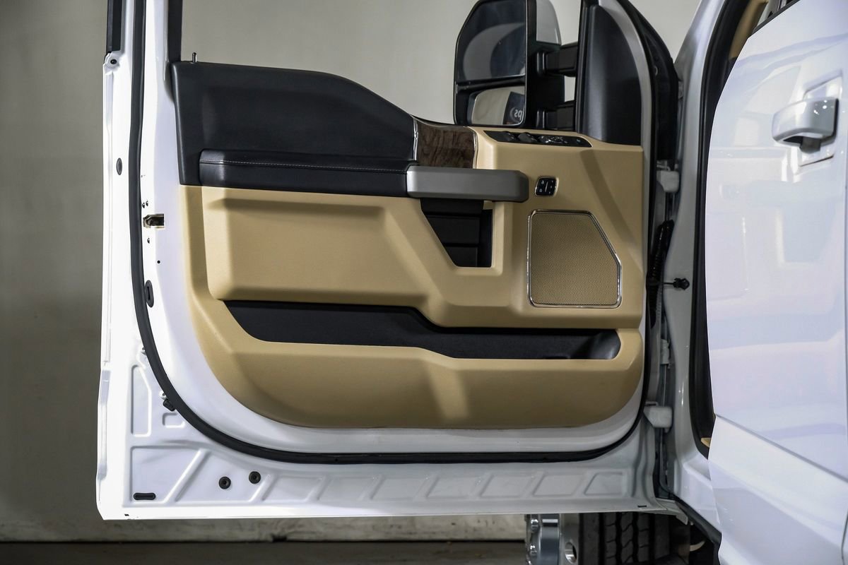 Used 2019 Ford F450 Lariat w/ Lariat Value Package image 33