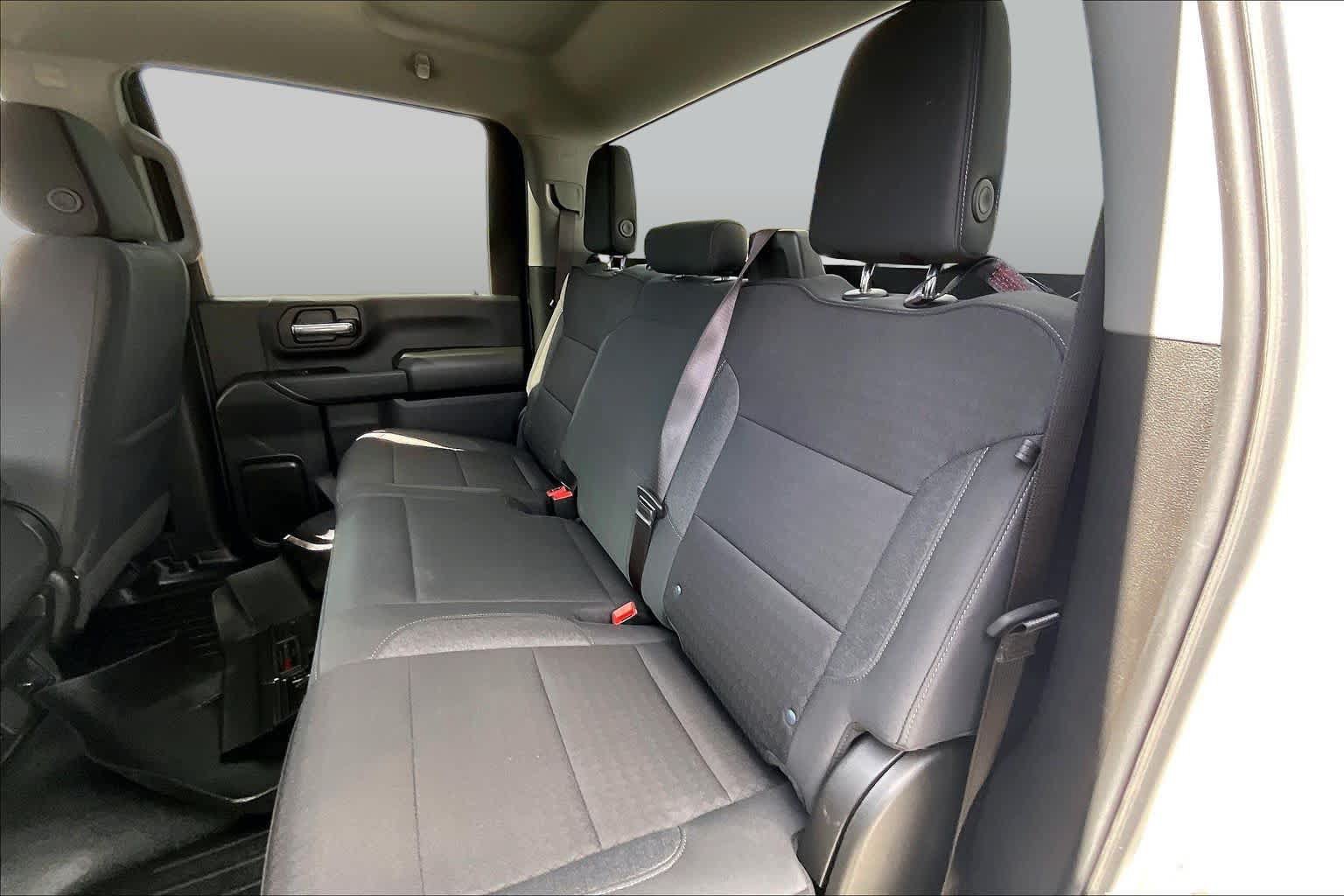 Used 2024 Chevrolet Silverado 2500 Custom w/ Custom Value Package AWD/4WD image 20
