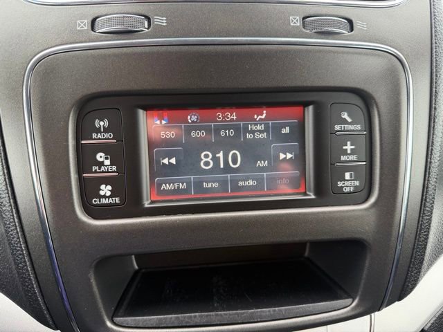 Used 2017 Dodge Journey SXT w/ Comfort/Convenience Group image 14