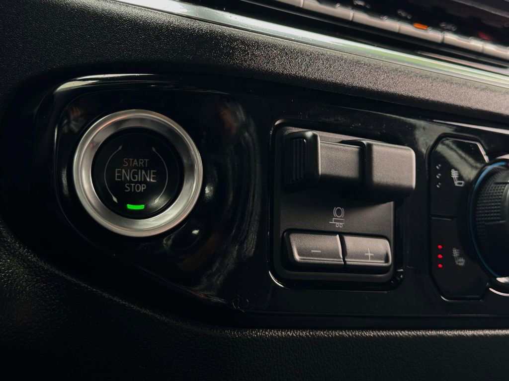 Used 2022 Chevrolet Silverado 1500 LT image 33