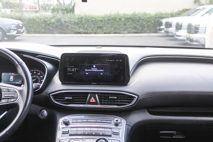 Used 2023 Hyundai Santa Fe SEL FWD image 17