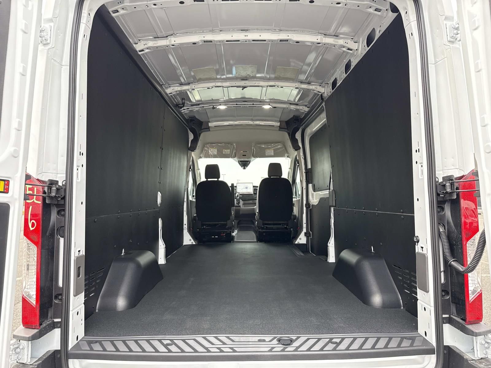 New 2026 Ford Transit 150 148 Medium Roof w/ Load Area Protection Package image 12