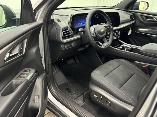 New 2027 Chevrolet Traverse LT w/ Driver Confidence Package FWD image 15