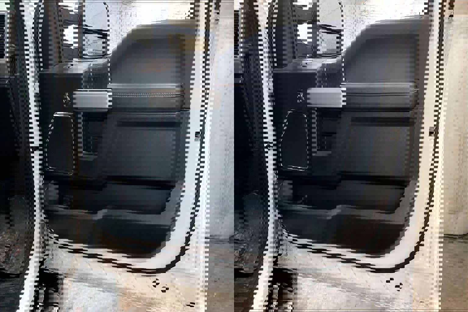 Used 2021 Ford F350 Lariat w/ Lariat Ultimate Package image 26