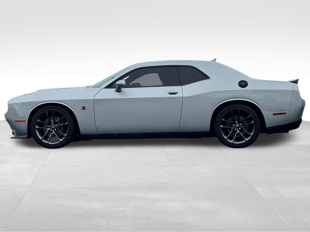 Used 2021 Dodge Challenger R/T Scat Pack RWD image 4