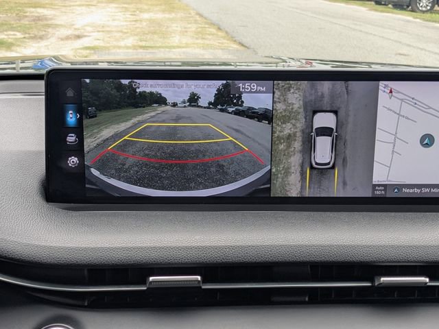 Used 2022 Genesis GV70 2.5T w/ Advanced Package image 33