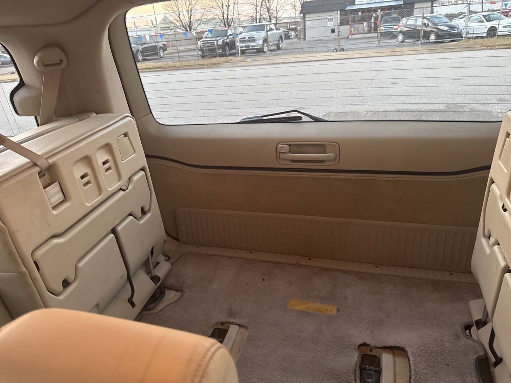 Used 2007 Lexus LX 470 4WD image 6