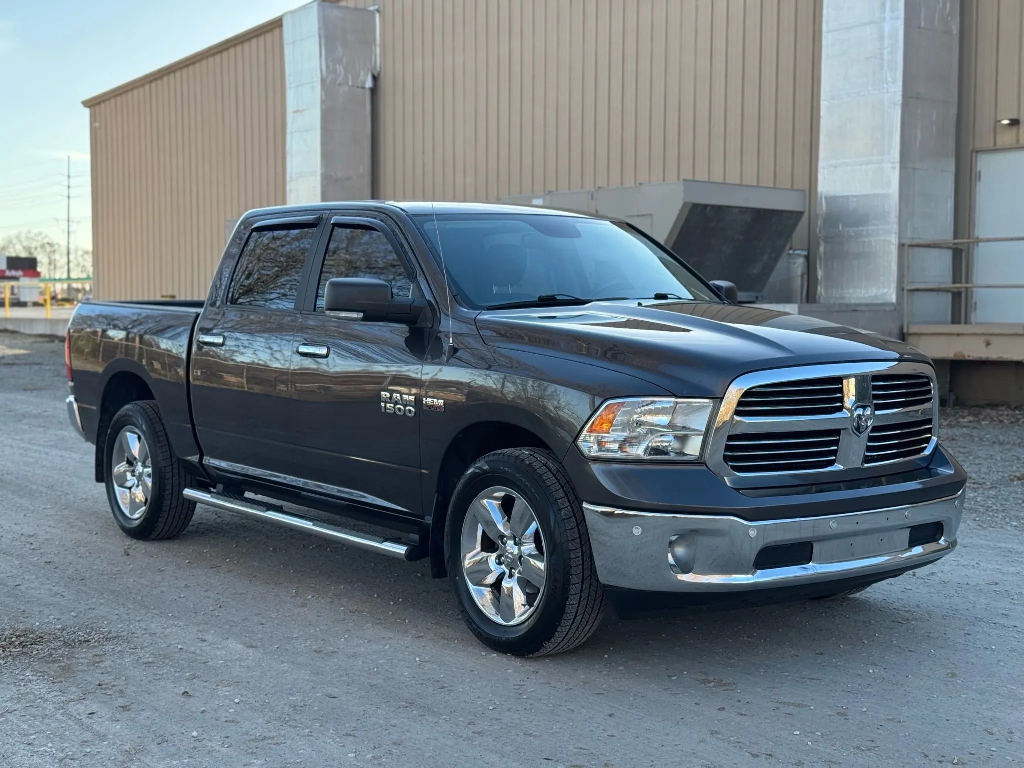 Used 2017 RAM 1500 Big Horn image 3