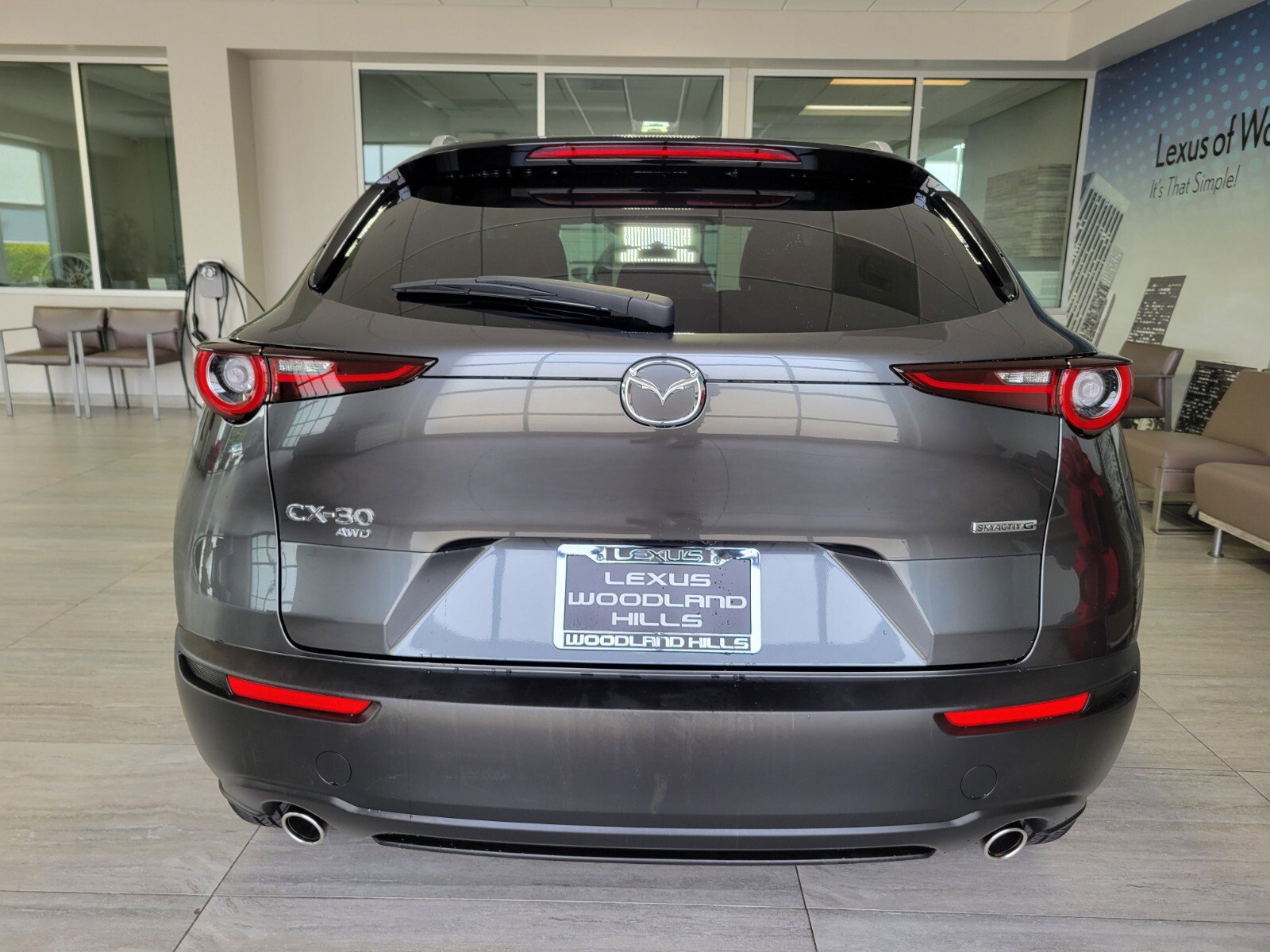 Used 2023 MAZDA CX-30 AWD 2.5 S w/ Select Package image 4