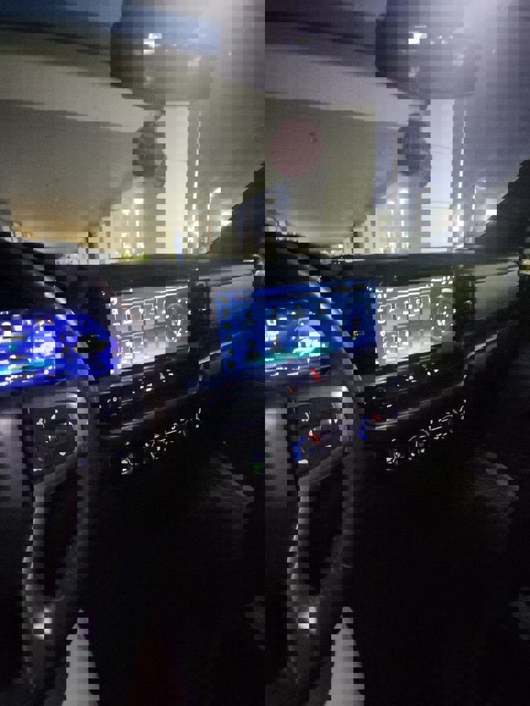 Used 2023 Chevrolet Silverado 1500 RST image 4