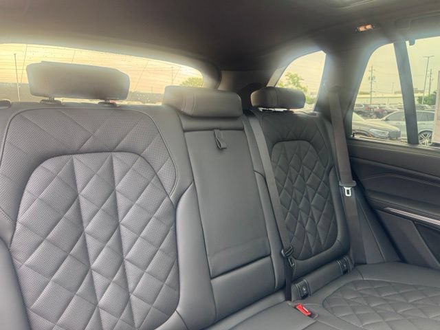 New 2026 BMW X5 xDrive50e w/ Executive Package AWD/4WD image 28