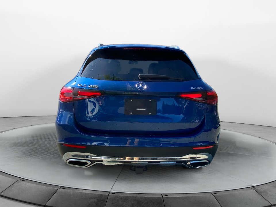 New 2026 Mercedes-Benz GLC 300 4MATIC image 6