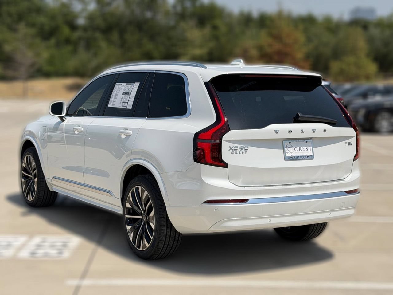 New 2026 Volvo XC90 T8 Plus w/ Protection Package Premier AWD/4WD image 5