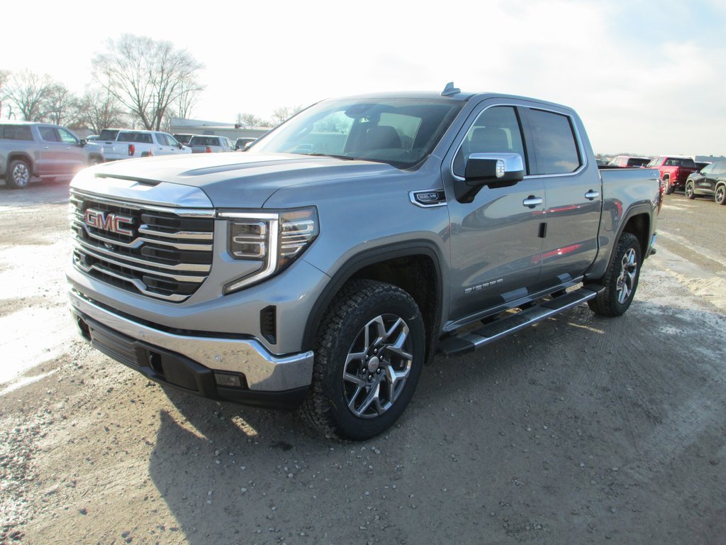 New 2026 GMC Sierra 1500 SLT image 9