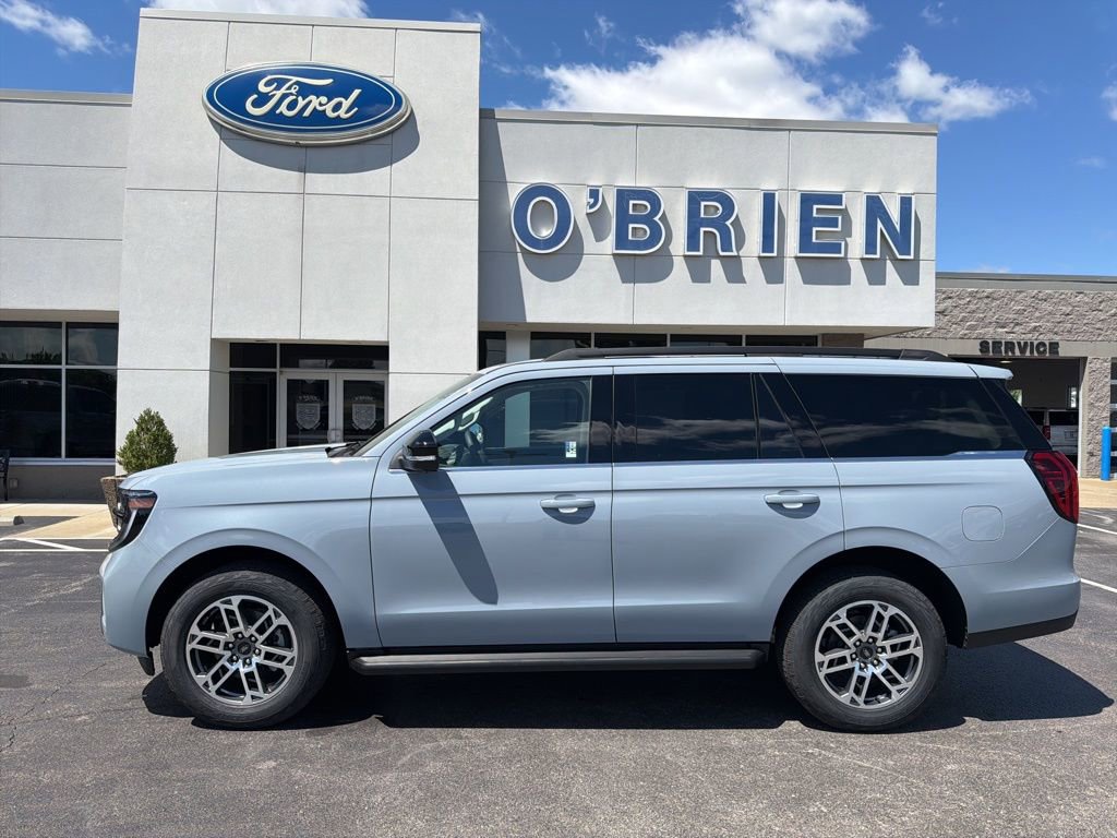New 2026 Ford Expedition Active AWD/4WD image 2
