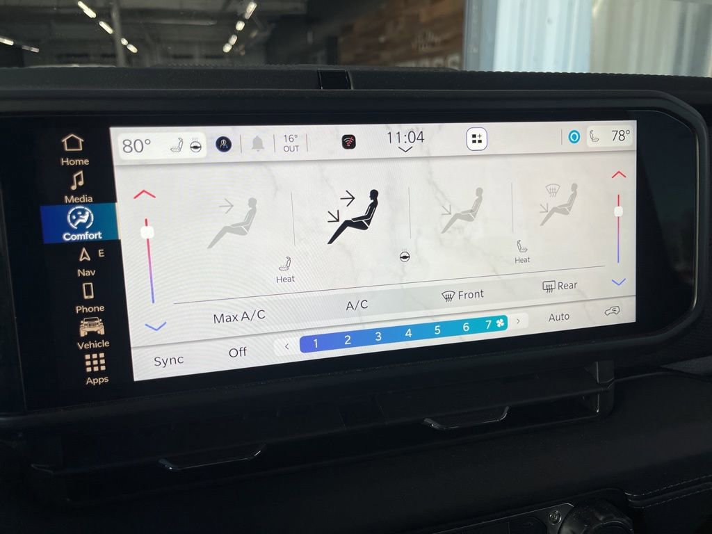 New 2026 Jeep Wrangler Moab image 38