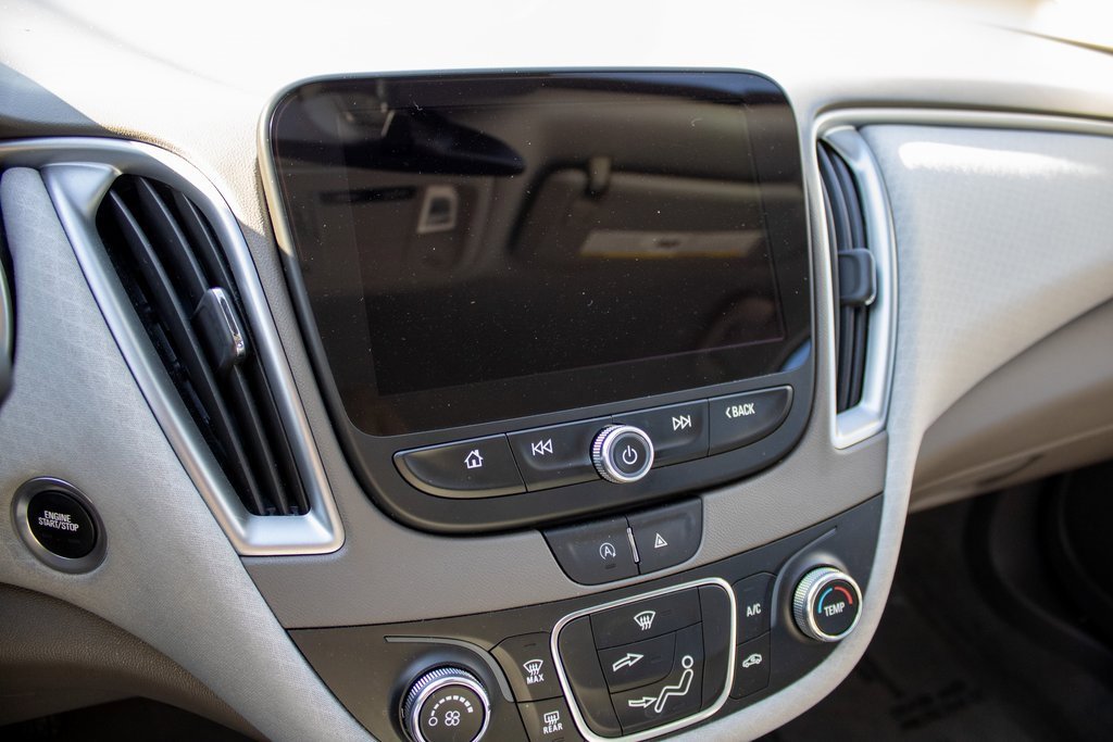 Used 2023 Chevrolet Malibu LS image 8