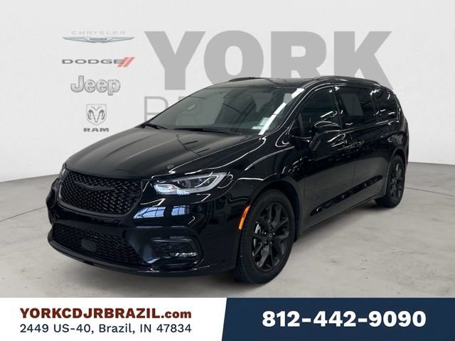 New 2026 Chrysler Pacifica Select w/ S Appearance Package image 1