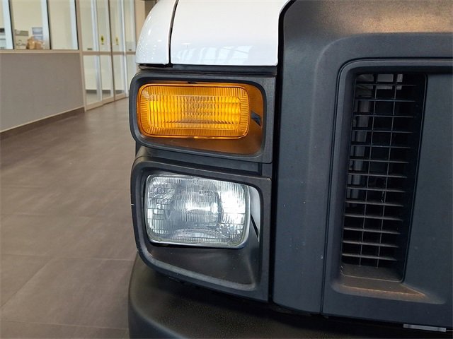 Used 2014 Ford E-150 and Econoline 150 image 9
