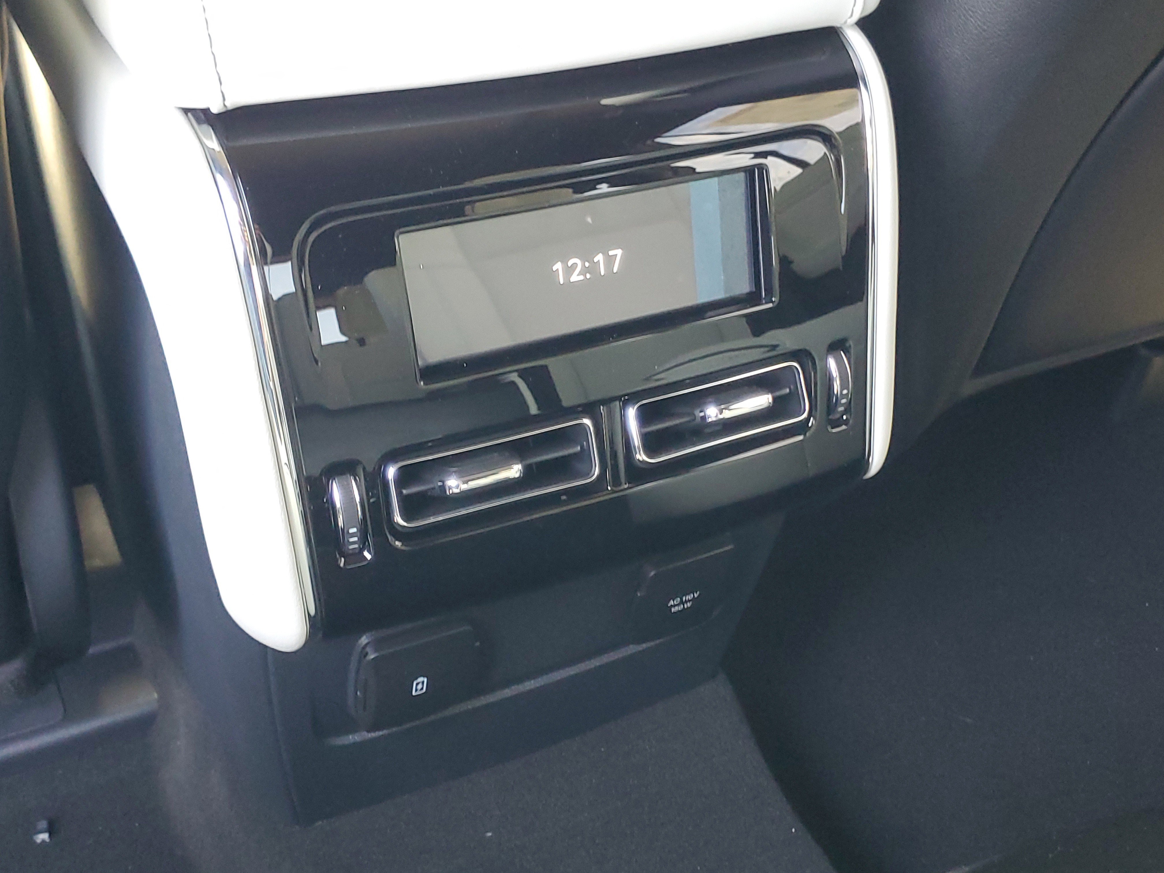 New 2026 Lincoln Aviator Black Label w/ Dynamic Handling Package AWD/4WD image 25