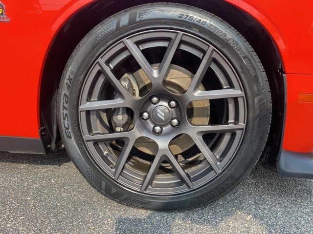 Used 2018 Dodge Challenger R/T Scat Pack RWD image 12