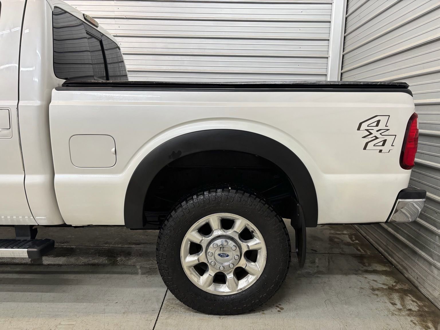 Used 2016 Ford F350 Lariat w/ Lariat Ultimate Package image 5