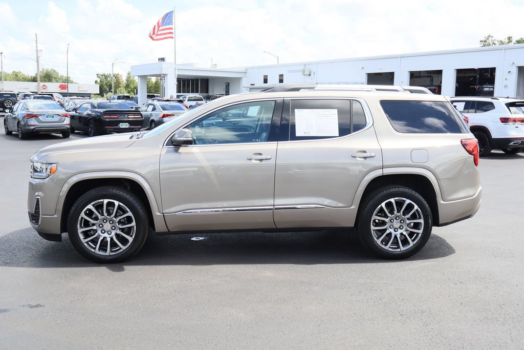 Certified 2022 GMC Acadia Denali w/ Denali Ultimate Package FWD image 6