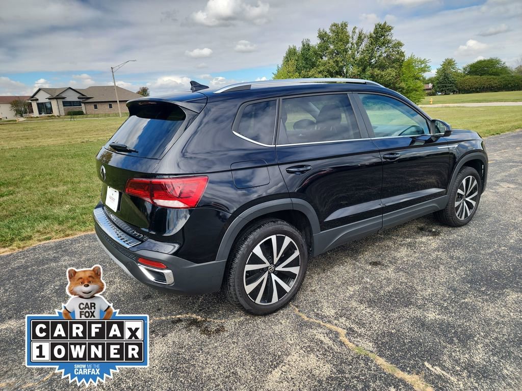 Used 2022 Volkswagen Taos SE image 5
