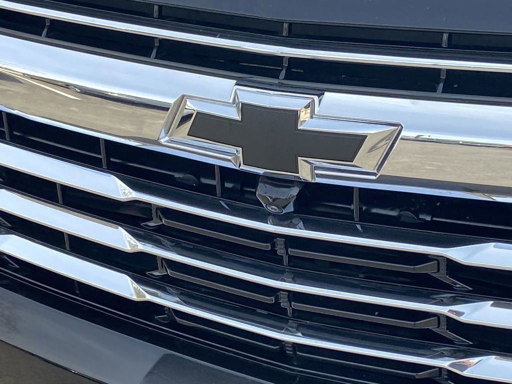 Used 2025 Chevrolet Tahoe LT image 27