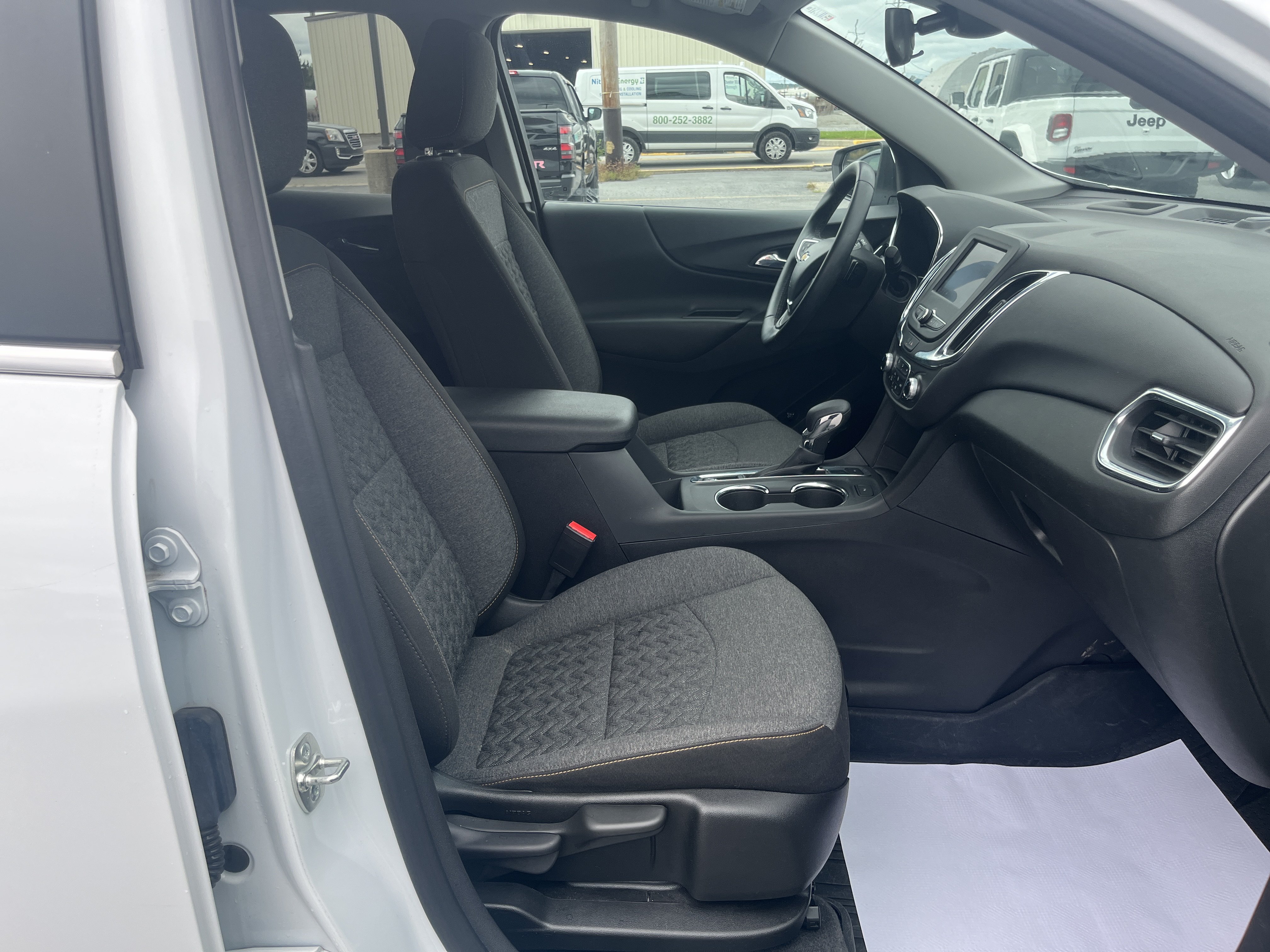Used 2024 Chevrolet Equinox LT w/ LPO, Floor Liner Package AWD/4WD image 8