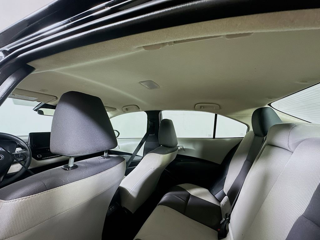 Used 2025 Toyota Corolla LE image 13