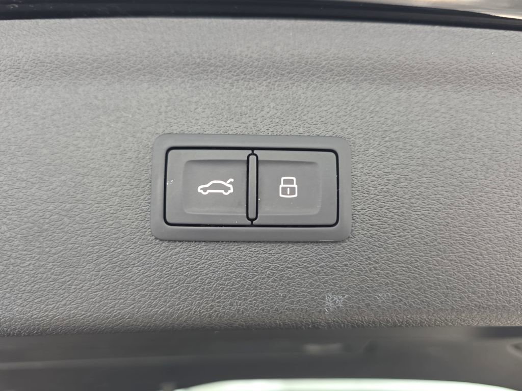 Used 2015 Audi Q3 2.0T Premium Plus AWD/4WD image 35