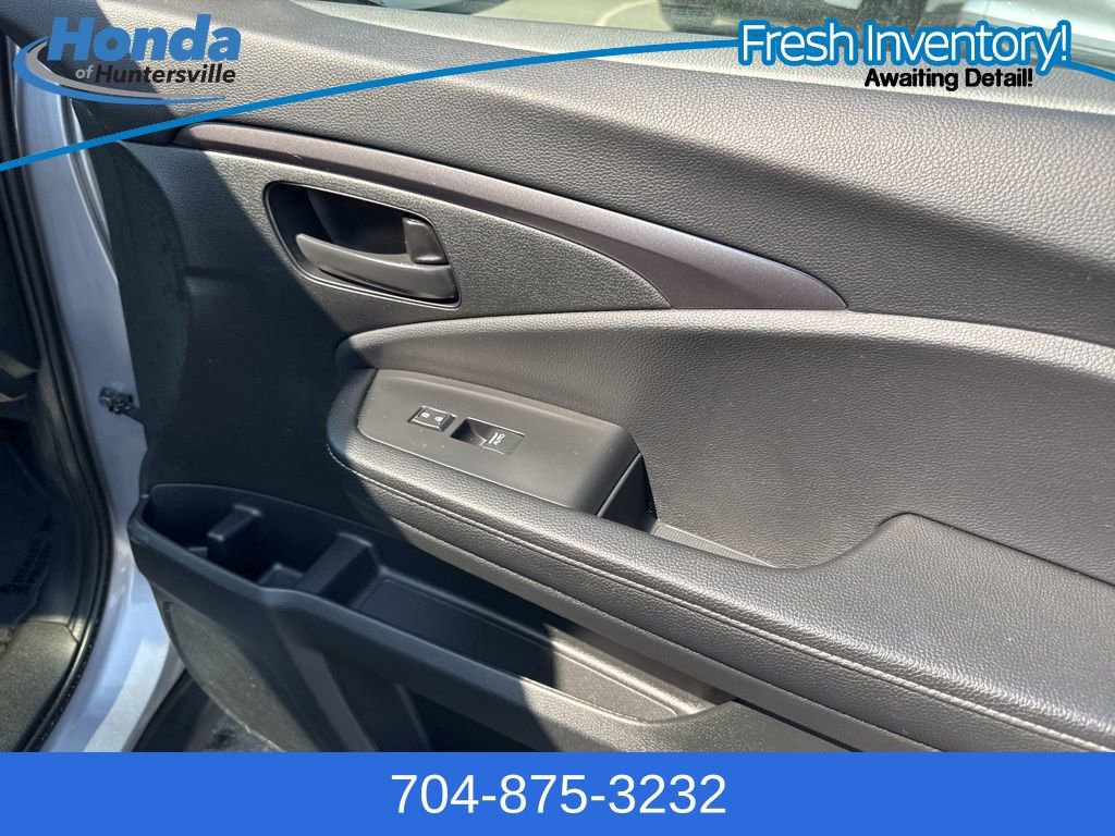 Used 2024 Honda Passport EX-L image 19