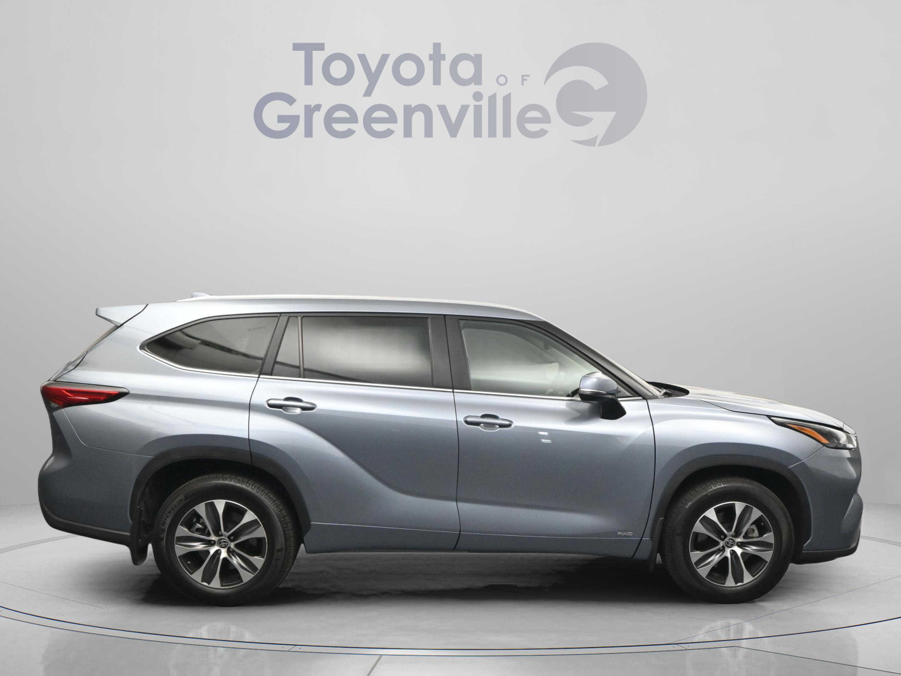 Used 2023 Toyota Highlander XLE image 15