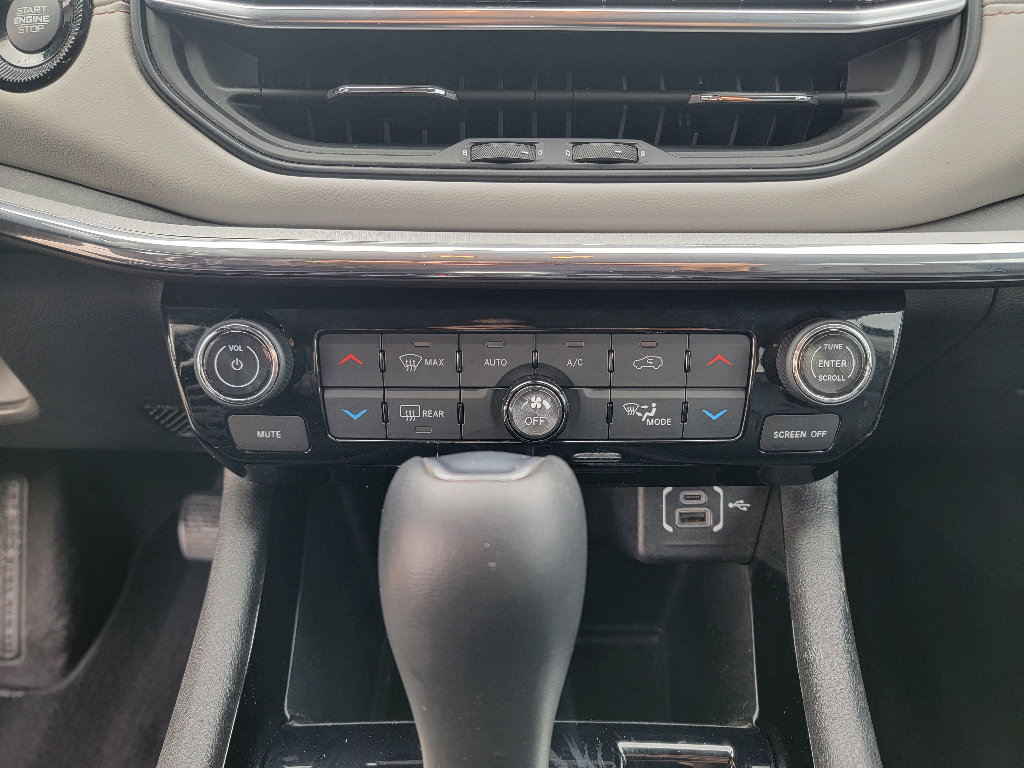 Used 2022 Jeep Compass Limited AWD/4WD image 21