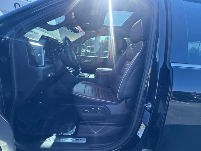 Used 2024 GMC Sierra 2500 Denali Ultimate w/ Max Trailering Package AWD/4WD image 9