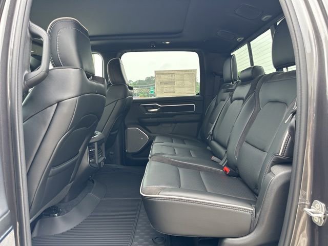 New 2026 RAM 1500 Laramie AWD/4WD image 34