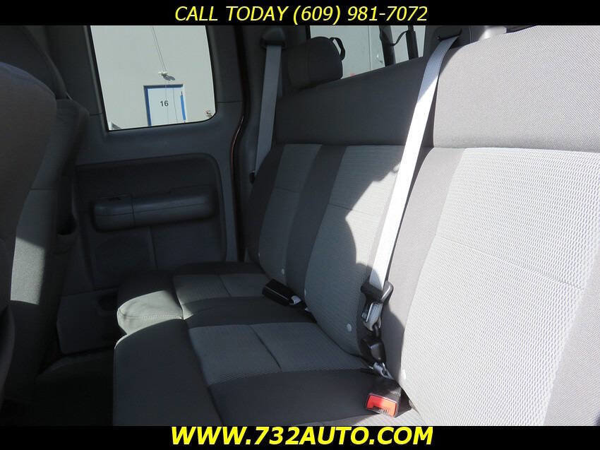 Used 2004 Ford F150 XLT image 11